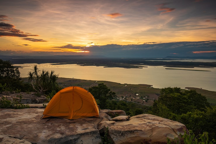 hilltop camp lembang