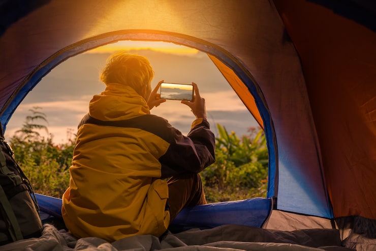 Aplikasi Pilihan untuk Booking Camping: Nikmati Keindahan Indonesia!