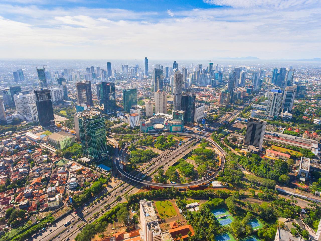 Sewa Bus Jakarta untuk Gathering